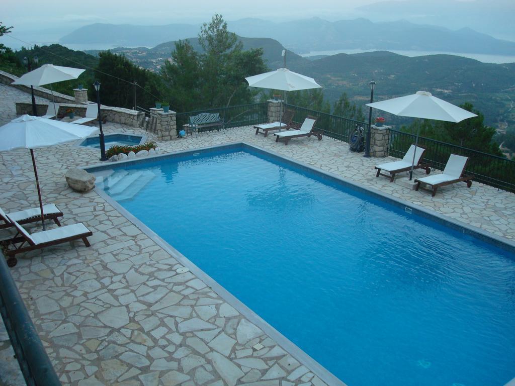 Merlot Village Rental Properties Karia  Екстер'єр фото